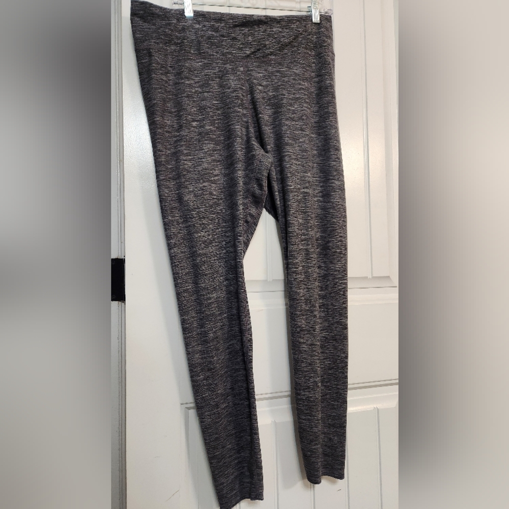 Nike Charcoal Heathered Apparel